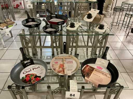 Ssw/Gsw Diverse pannen (6x) en glazen deksels