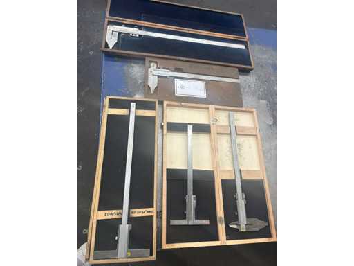 Plongeurs à pied à coulisse