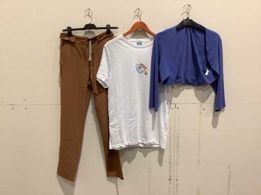 Kleidung, Schuhe, Accessoires (53x)