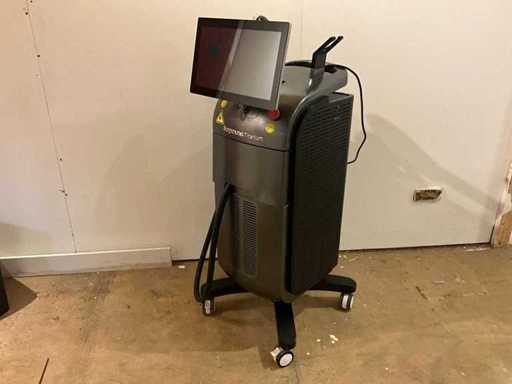 Dispositivo di depilazione laser in titanio soprano