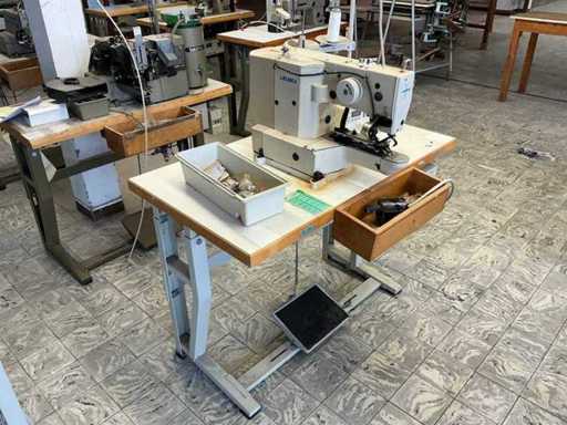 Juki LK 1903 302 Knopenaanzetmachine