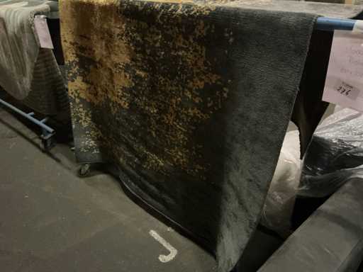 Russel Rug (160x230 cm)