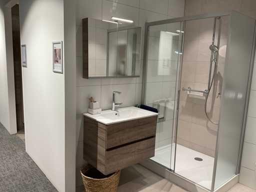 Villeroy&Boch Badmeubel met kraan en spiegelkast