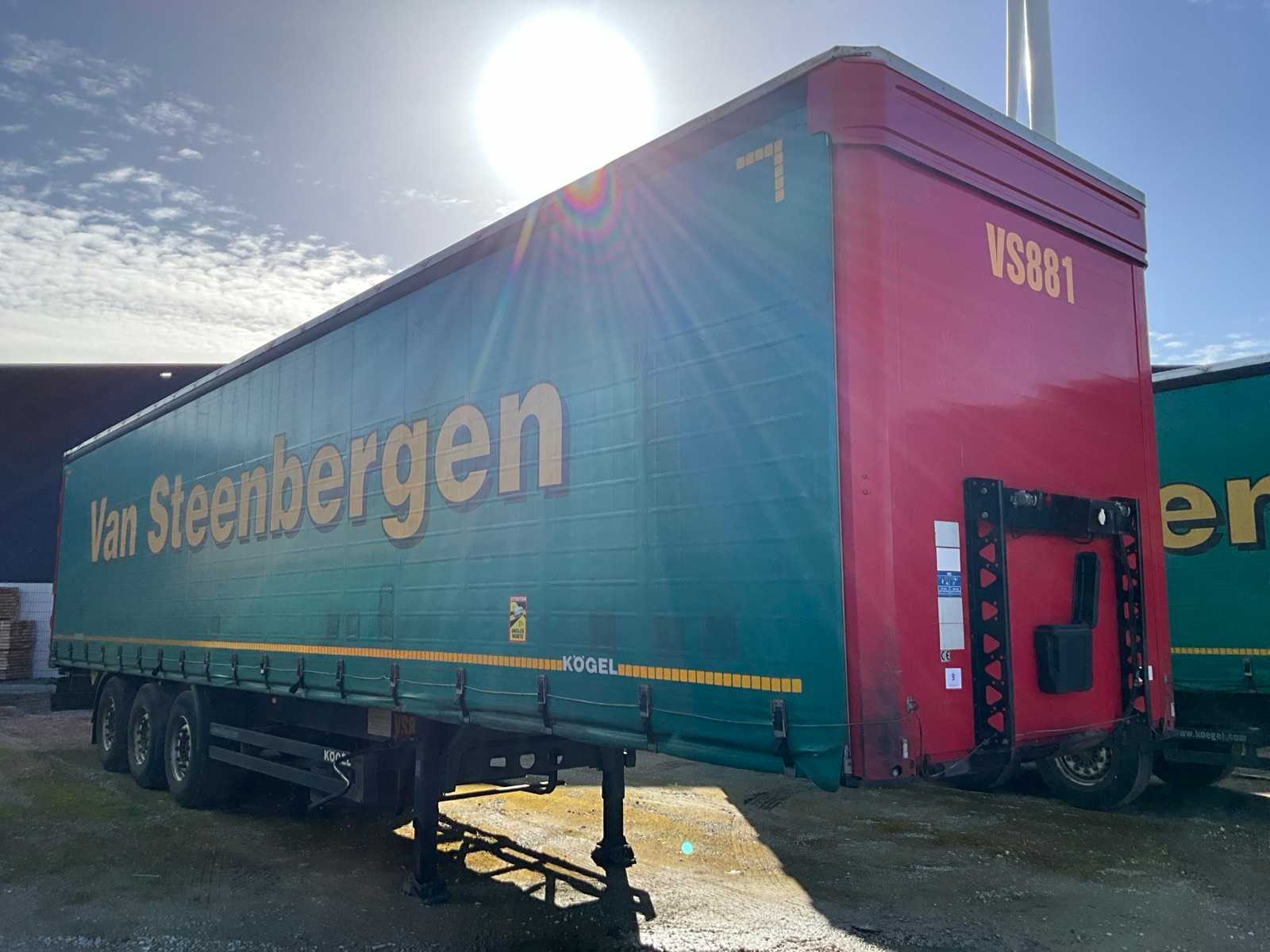 2019 KÖGEL SN 24 Curtainsider-Sattelauflieger