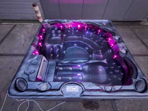 Balboa 6 persoons Jacuzzi en buitenspa