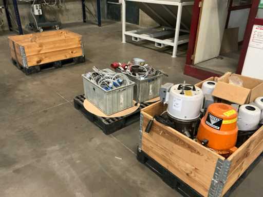 Partij diverse spare parts