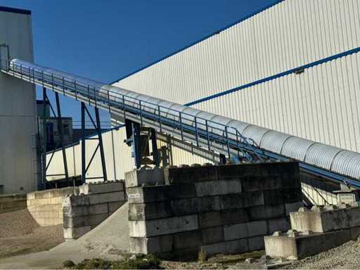 Elevator cu bandă transportoare