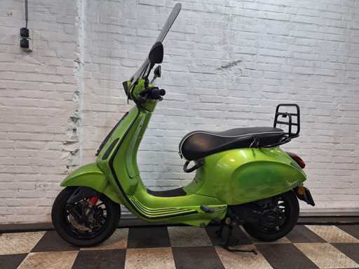 Piaggio Vespa Sprint 45 km Moped-Viertakter