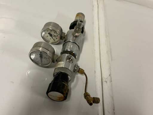 LUFTFLÜSSIGKEIT – Niederdruckdruckregler