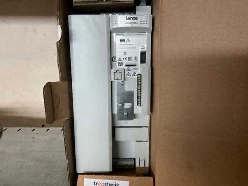 Lenze I51BE275F10V10000S Frequentieregelaar