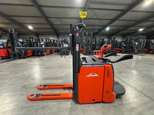 2020 Service + UVV 12/2026 Linde D14AP 1,400kg Triplex 351cm Pallet Truck Ant 713 uur