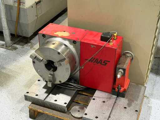 HAAS – HRT 300 – 4. Achse