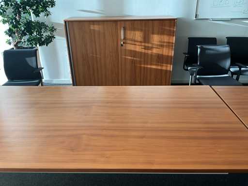 Steelcase Conference Table (2x) + sliding door cabinet