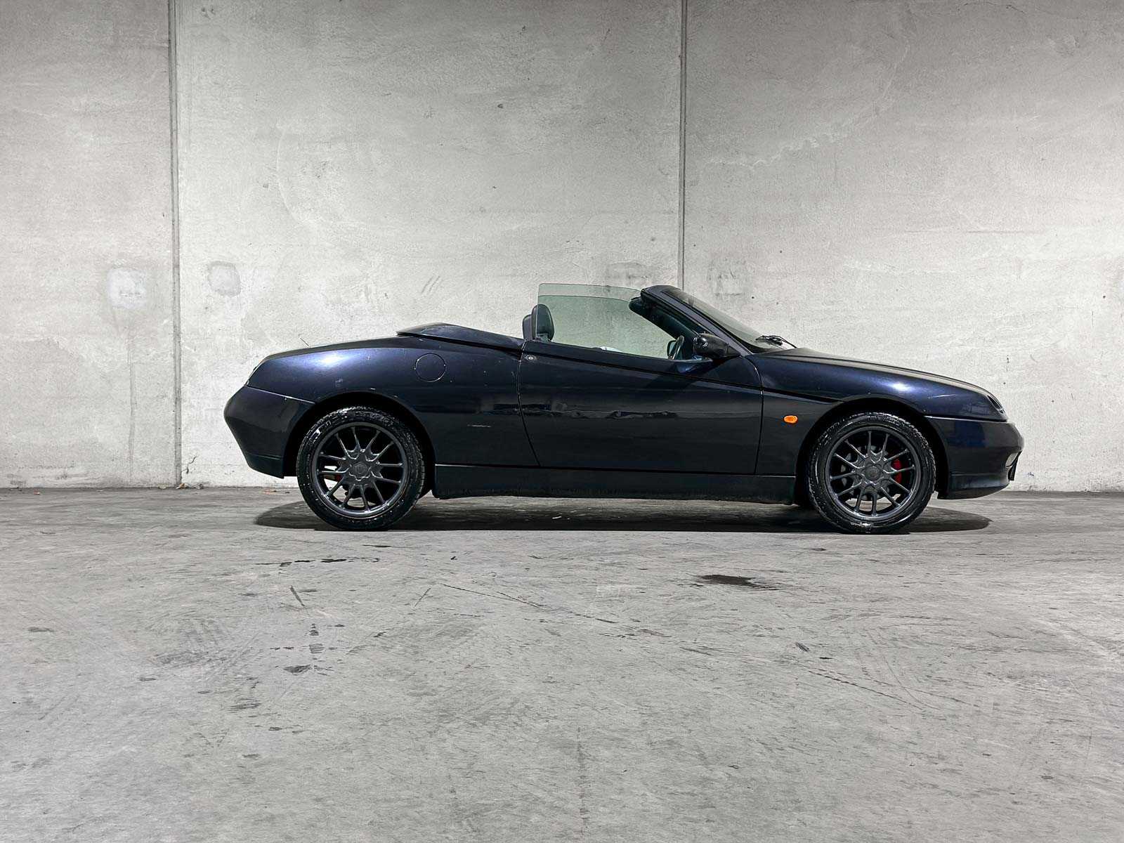 ZAR91600006033196 foto check! Alfa Romeo Spider V6 12V 192pk 1997