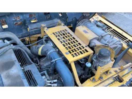 f24b6f5c-893b-49d7-94e1-71435a613975.mp4