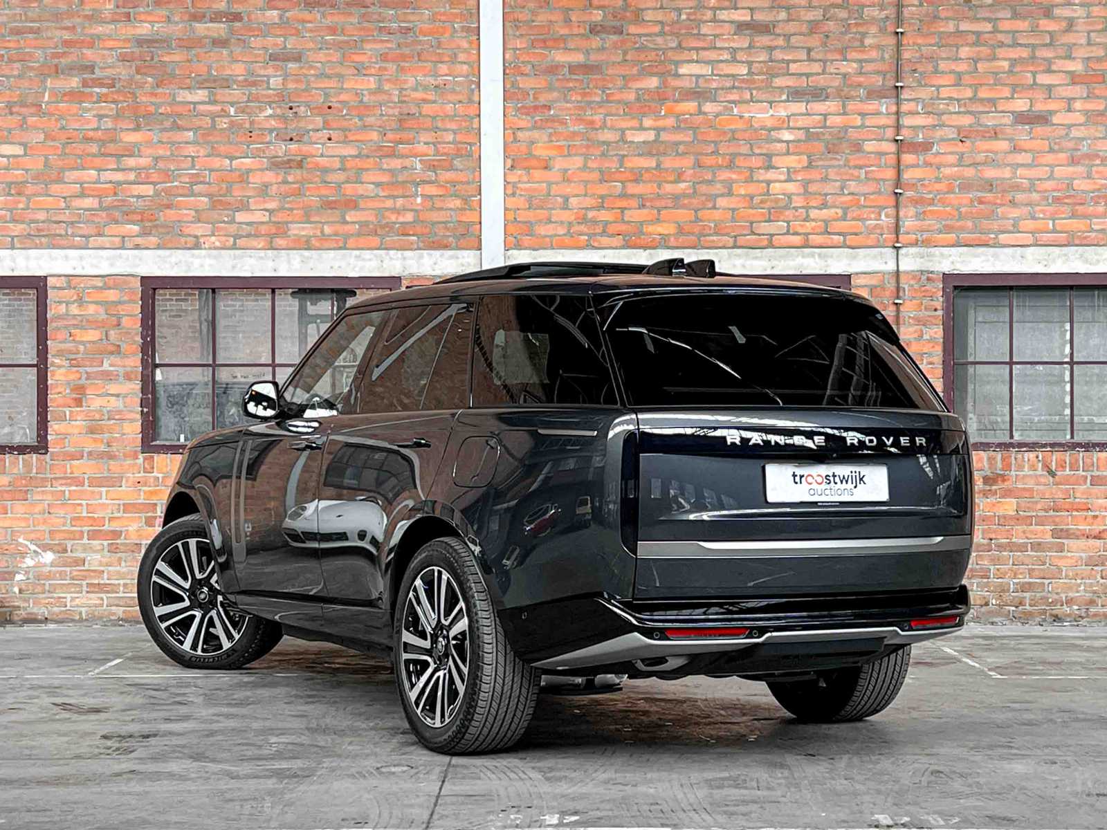 Land Rover Range Rover P460e HSE AWD 460pk 2025 -MY26- Plug-In Hybrid, HSF-72-F Fabrieksgarantie