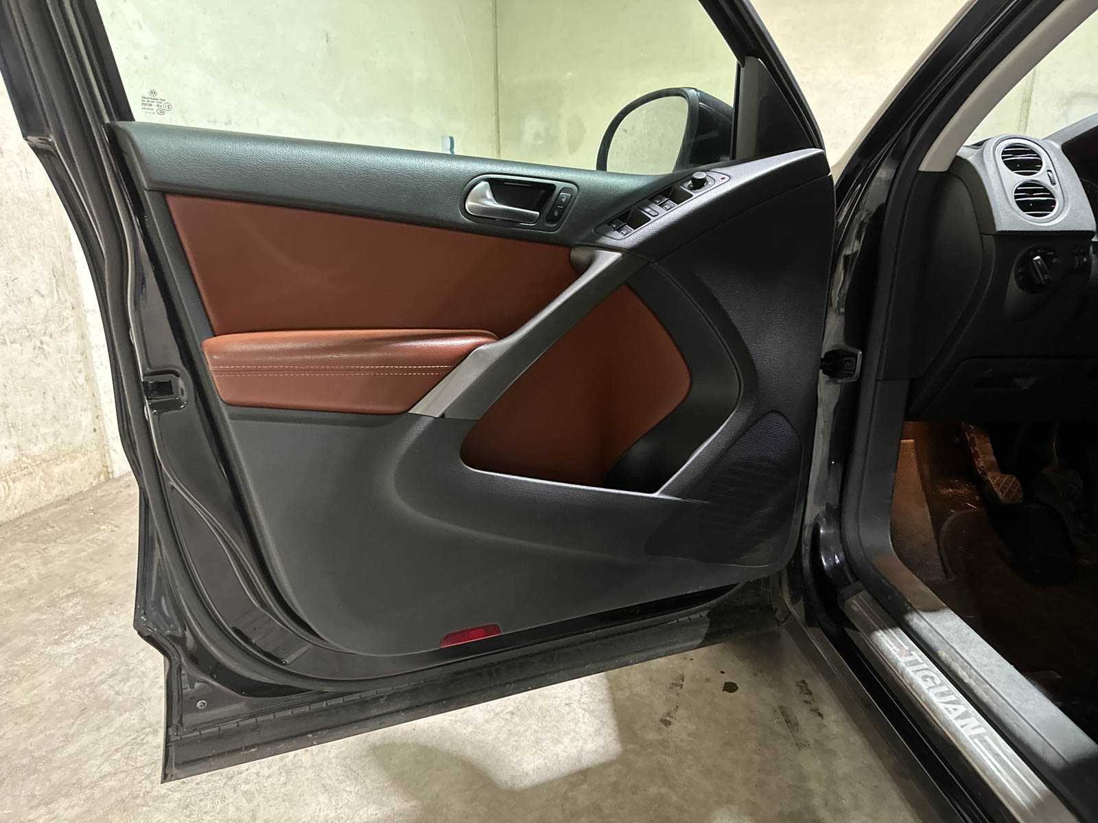 Volkswagen Tiguan 1.4 Tsi Sportstyle 4Motion 150pk 2008 (Origineel-NL), 95-GSH-8 Youngtimer