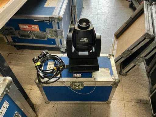 Show Tec Phantom 50 LED mobile head dans l’étui (4x)