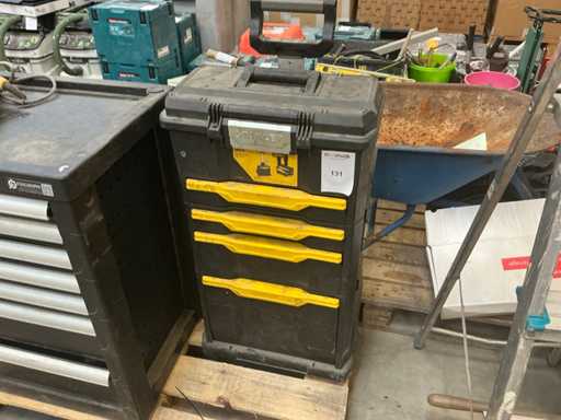 Stanley Tool Trolley cu conținut