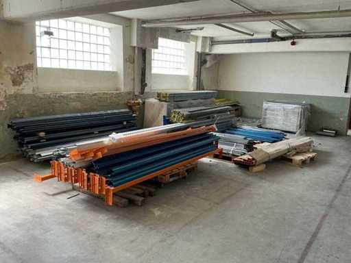 Étagère à palettes