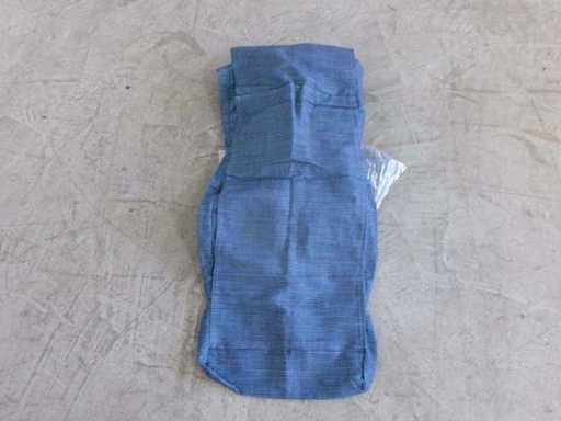 Stoelhoes, zo goed als nieuw (R16) (3x)