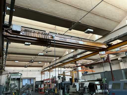 1992 S.TRA. F Überkopfkran 4 Tonnen.