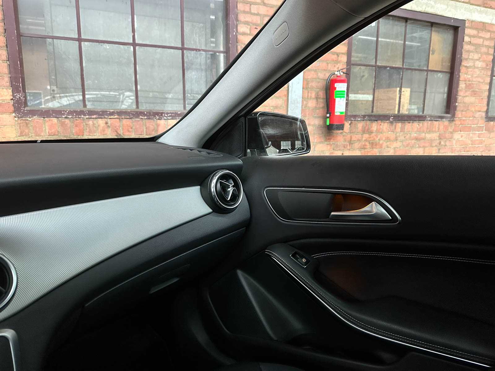 Mercedes-Benz GLA200 1.6 156pk 2014 (Automaat) GLA-klasse, TR-595-G