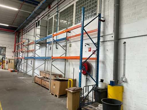Pallet racking