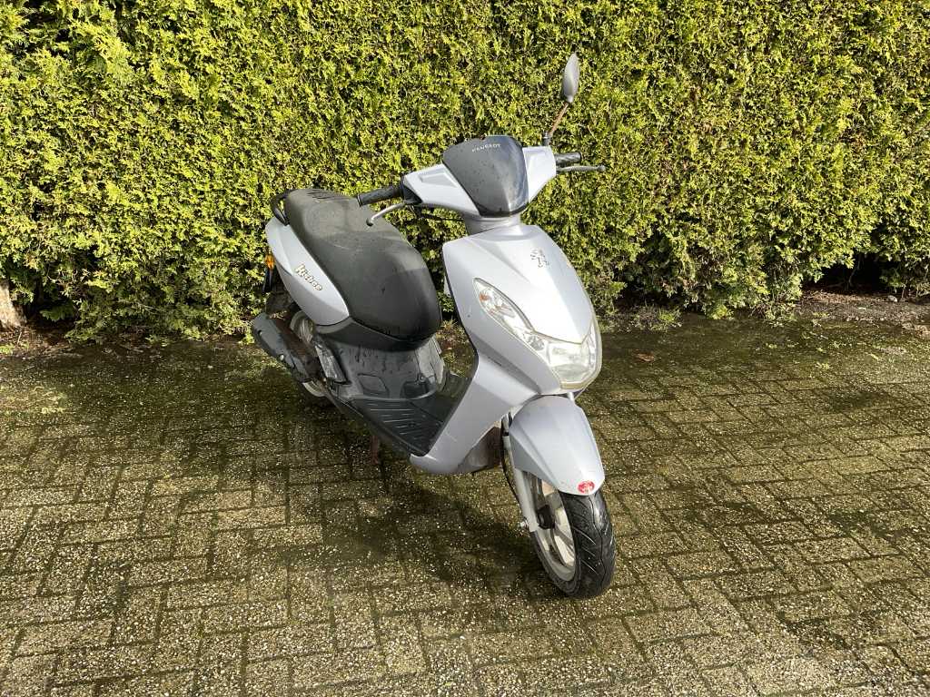 Peugeot Kisbee Moped