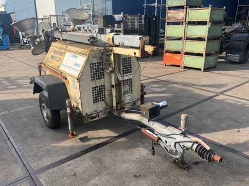 2003 Ingersoll+Rand Torre faro mobile con generatore