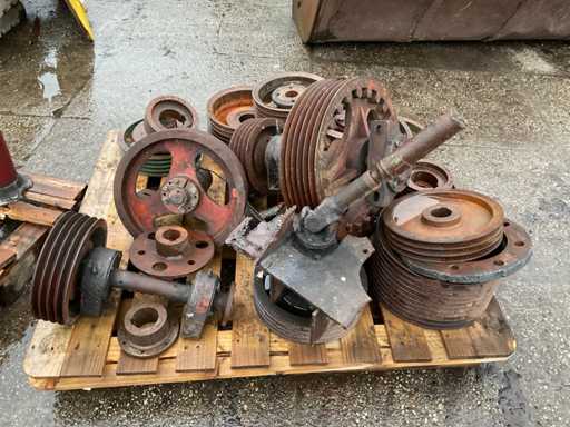 Partij V-snaar poelies