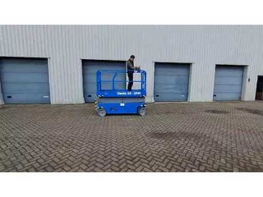 10b1ab03-0fa6-4460-af73-dcd775b992f2.mp4