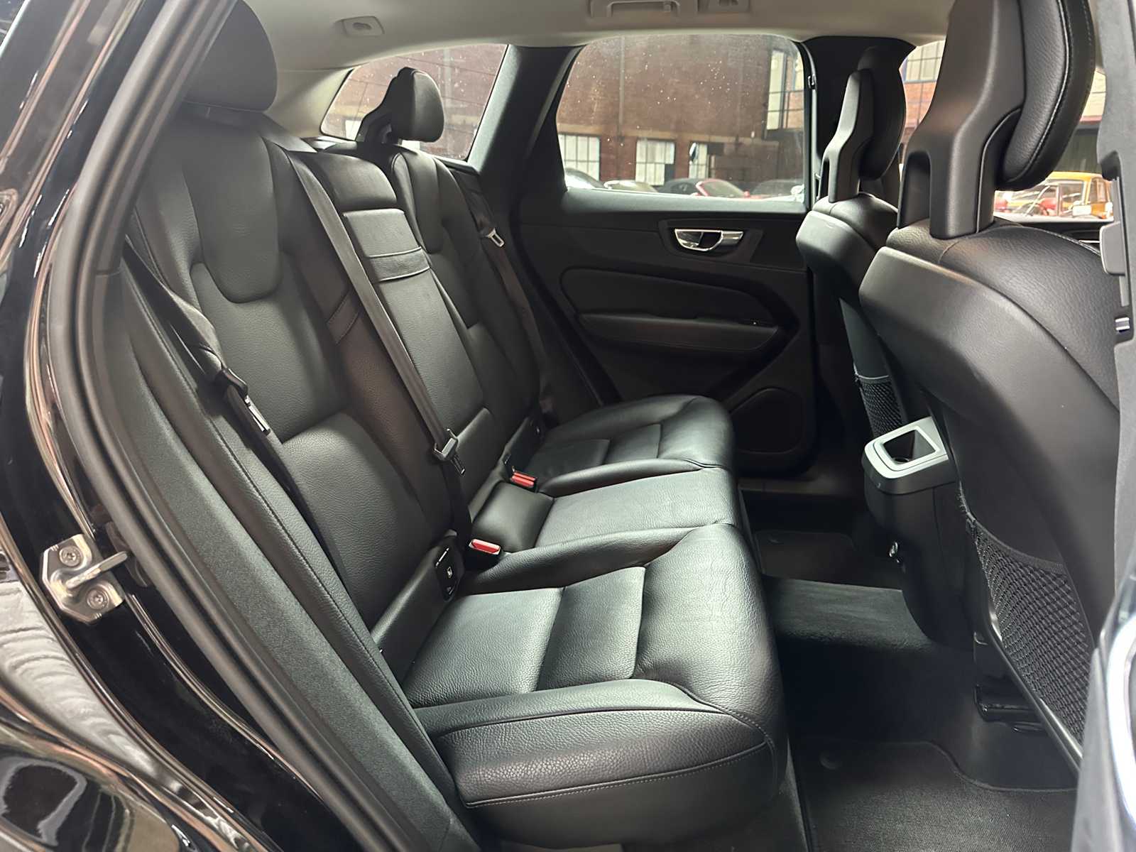 Volvo XC60 2.0 D4 AWD Momentum 190pk 2017, P-666-DB