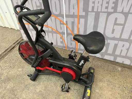 Herkunft – Storm Air Bike – Professionelles Air Bike Fitness-Fahrrad