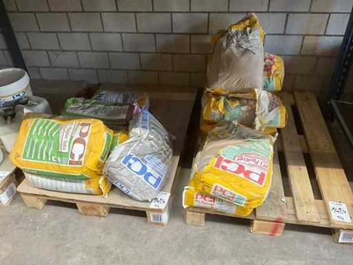 Veel verschillende mortieren (4x)