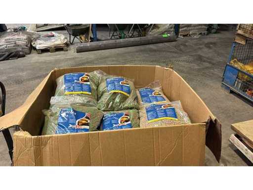 Nourriture pour carpes koi Hozelock Granulés grands et petits granulés de 15 L Mélange de nourriture pour poissons (60x)