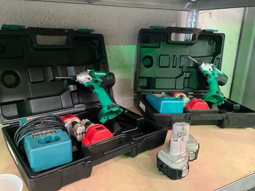 Makita M694D Boormachines (2x)