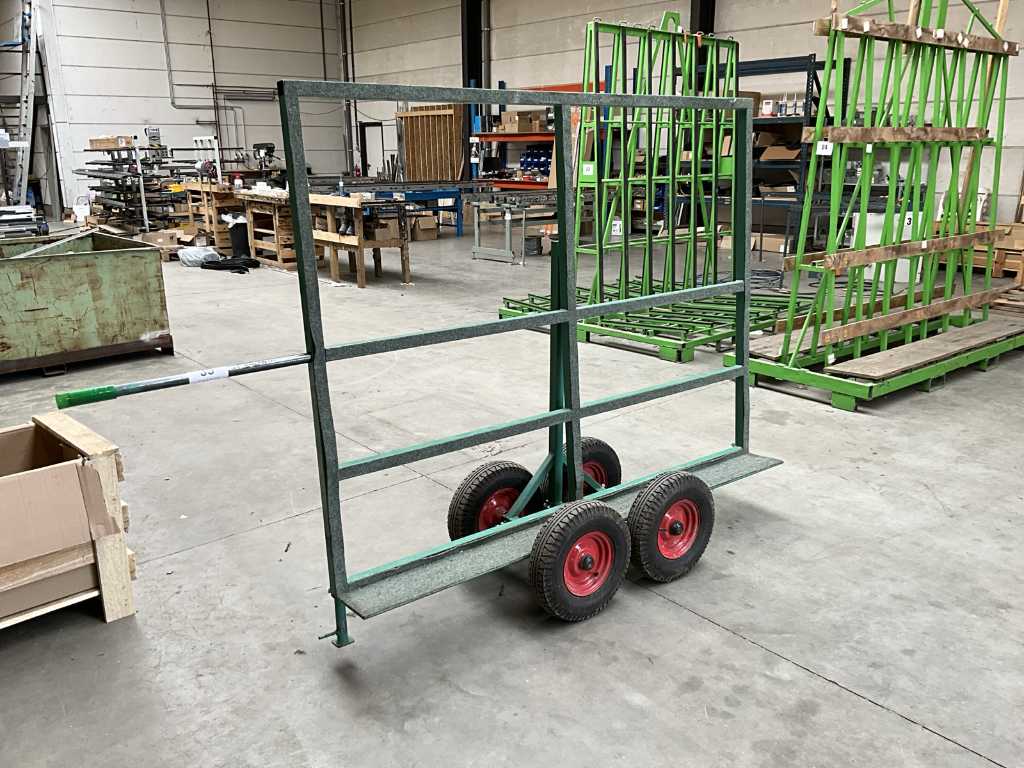 Mobile metal plate cart with 4 pneumatic tires