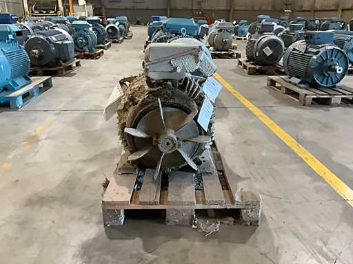 Silnik elektryczny ABB 45KW 750RPM 230/400V B3 T280M