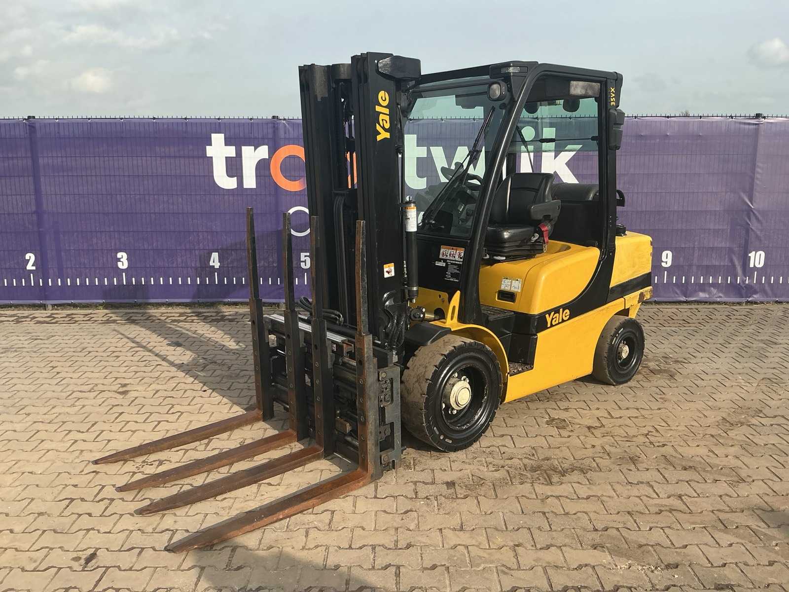 2018 – Yale – GLP35VX – Forklift