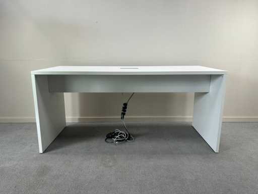 Grande table de conférence - Table de bar