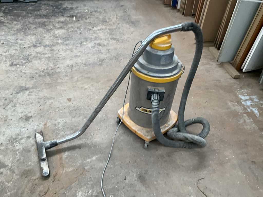 vacuum cleaner GHIBLI WS15