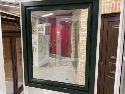 Fenêtre en plastique à pivoter/incliner