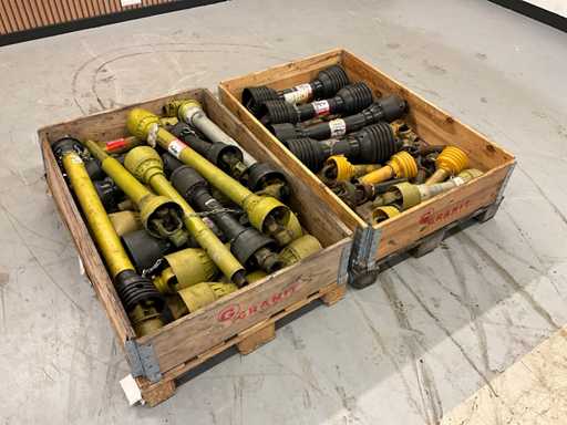 Portoi cardanici de loturi Tractoare T.B.V.