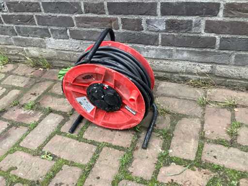 Kelfort Verlängerungskabelspulen und -kabel
