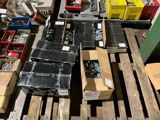 Hydrauliczne filary + tuleje prasowe