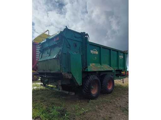 TEBBE - 2002 - HKS - Epandeur de fumier