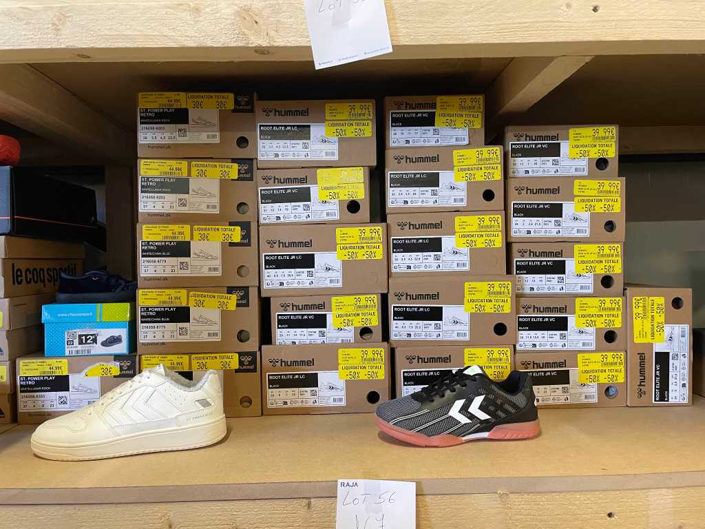 Lot of 181 pairs of sports sneakers from Nike, hummel, Adidas, Puma, le Coq Sportif, Asics, Reebok, .... New Items - Various Sizes 