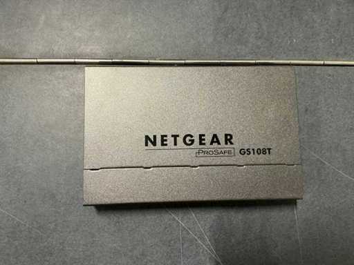 NETGEAR ProSAFE 8-port Gigabit Ethernet Smart Switch GS108T-200NAS (7x)