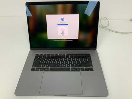 Laptop Apple A1990 MacBook Pro de 15 inch MV902N/A